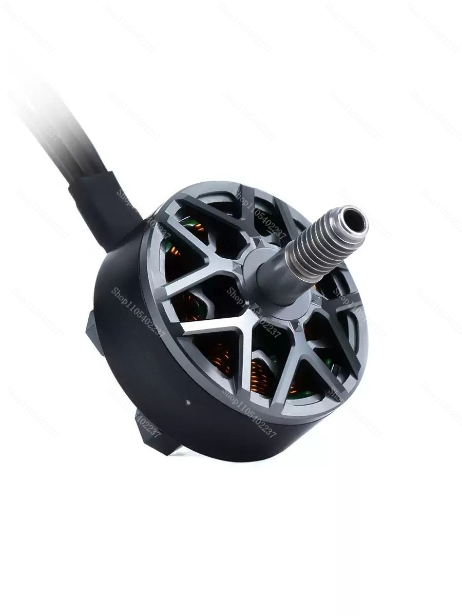 2207 V2 ブラシレスモーター 5 6 インチ FPV  - Drone Cinematic のレビューと価格